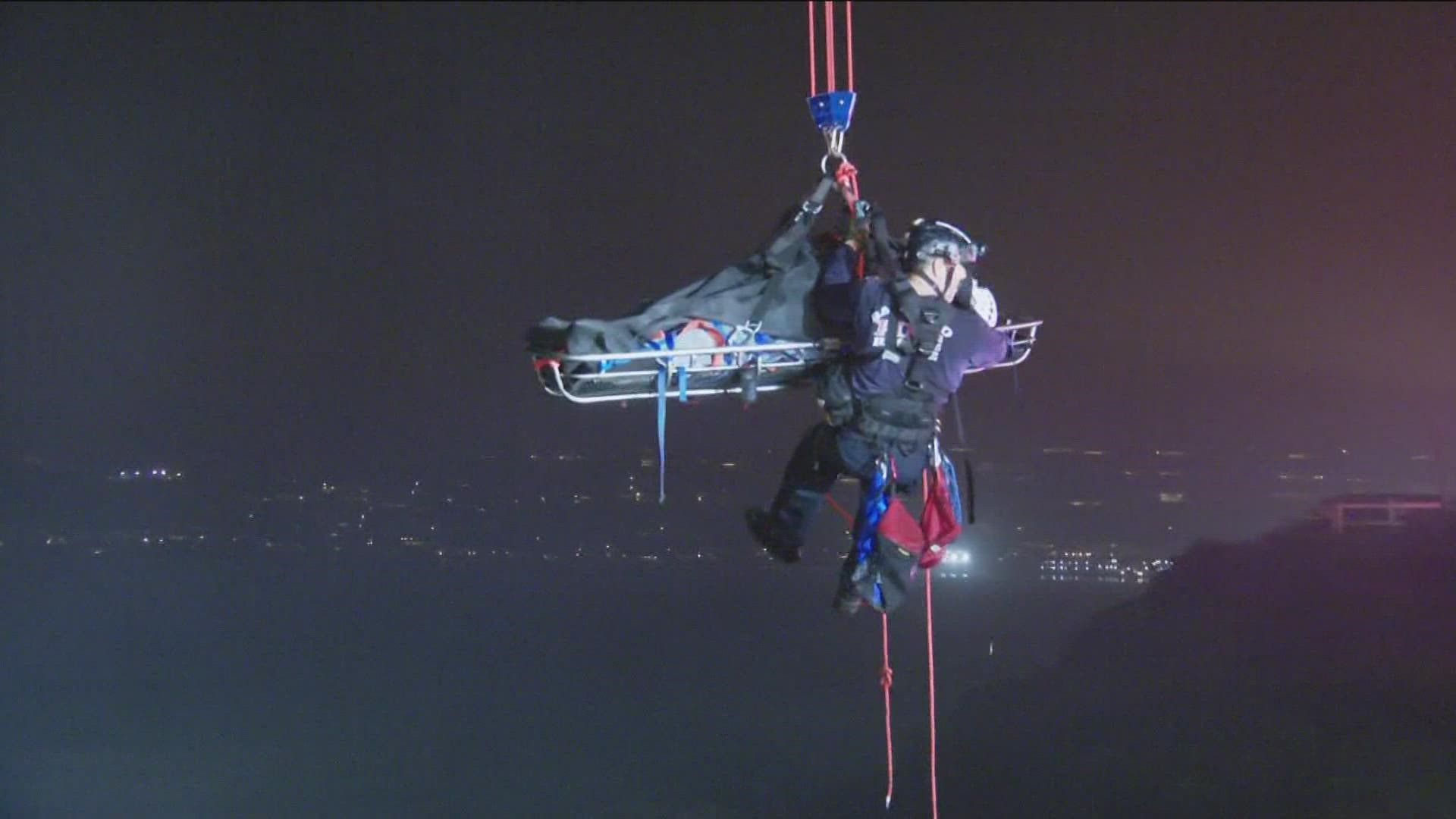 2025 04 30 La Jolla Cove Car Over Cliff 1