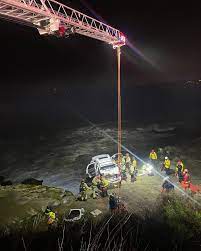 2025 04 30 La Jolla Cove Car Over Cliff 2