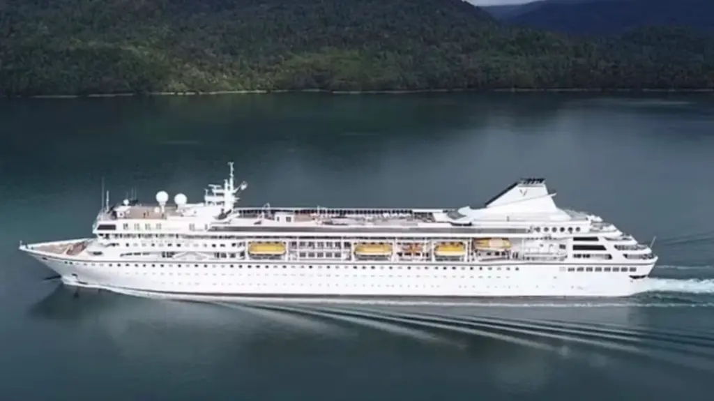 2025 06 26 邮轮 2