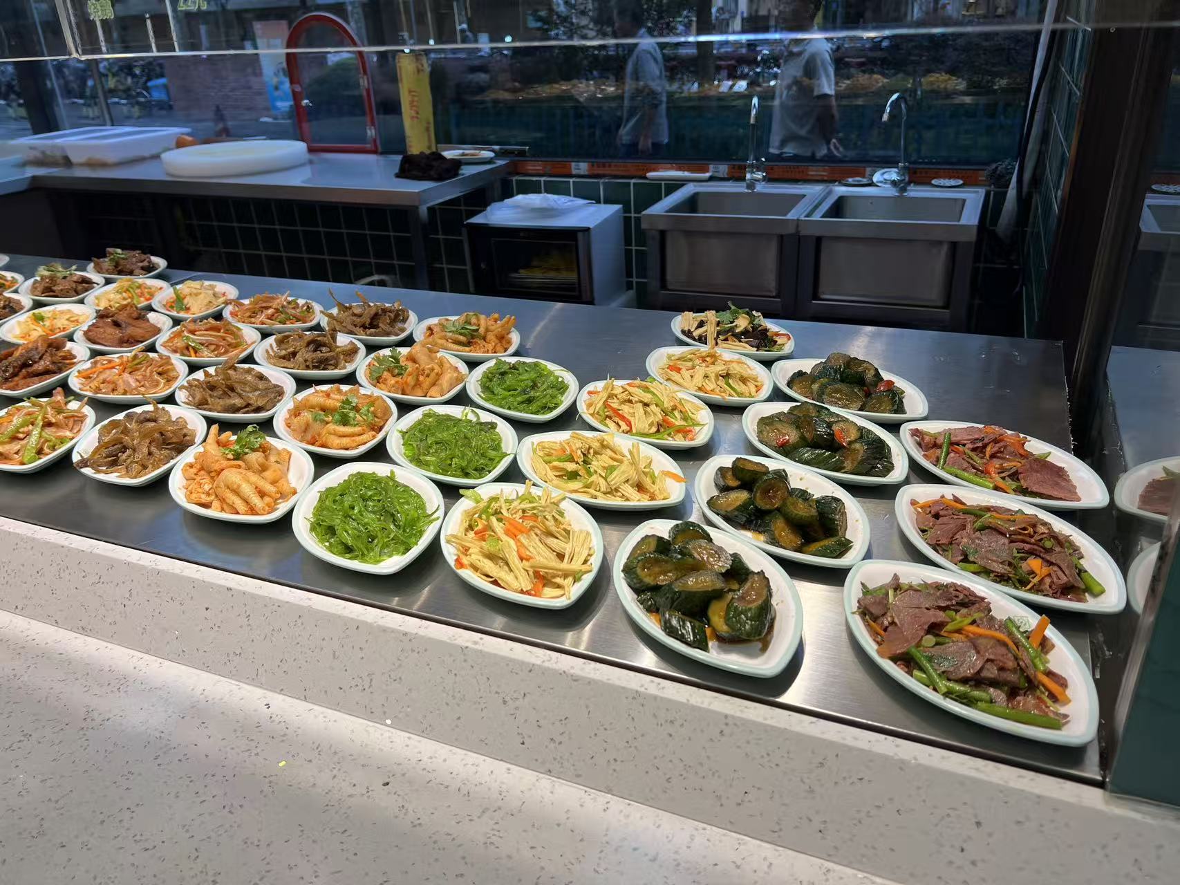 2025 10 19 社区食堂 3