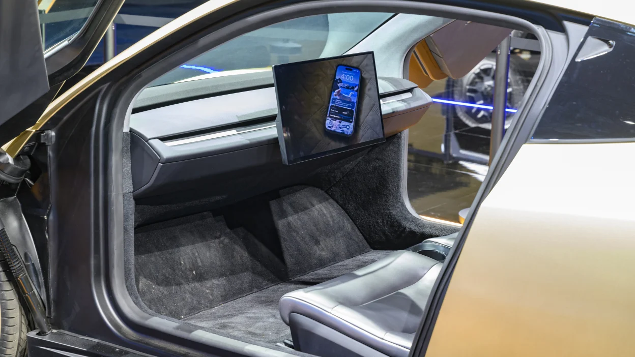 2026 02 19 Cybercab 2